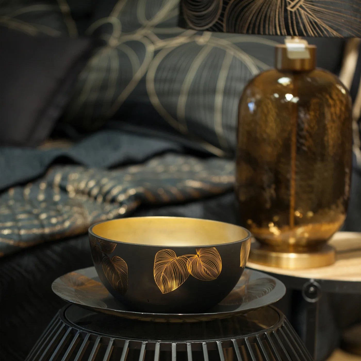 LIMITED COLLECTION VICTORIA dekorative Schale mit Blattgoldmotiv - Image 2